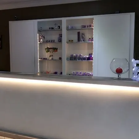 Hotel Le Capitole 2*