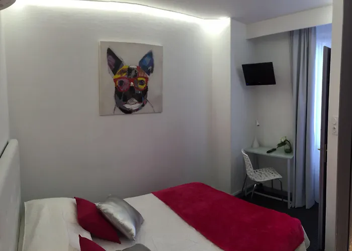 Hotel Le Capitole 2*