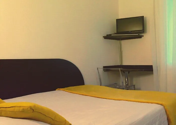 Hotel Le Capitole 2*