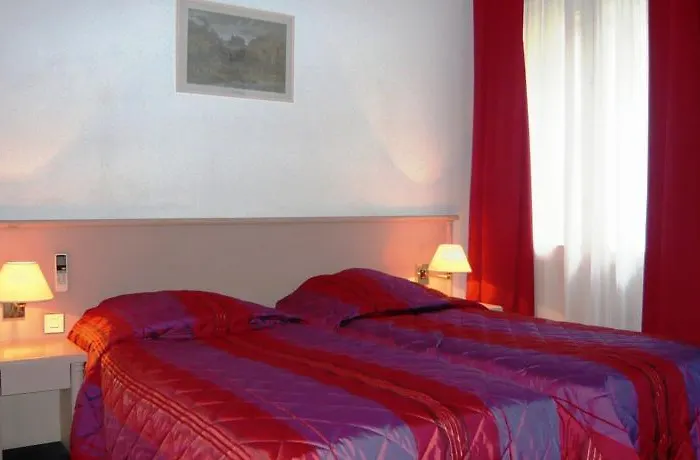 Hotel Le Capitole 2*