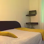 Hotel Le Capitole 2*
