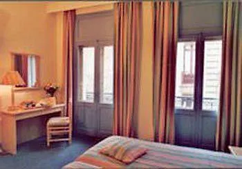 Hotel Le Capitole 2*