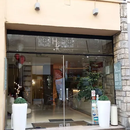 卡皮托尔酒店 2* 圖盧茲