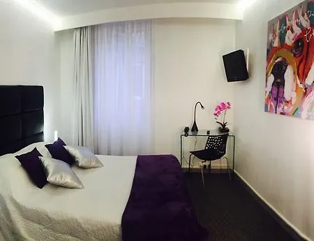 Hotel Le Capitole 2*